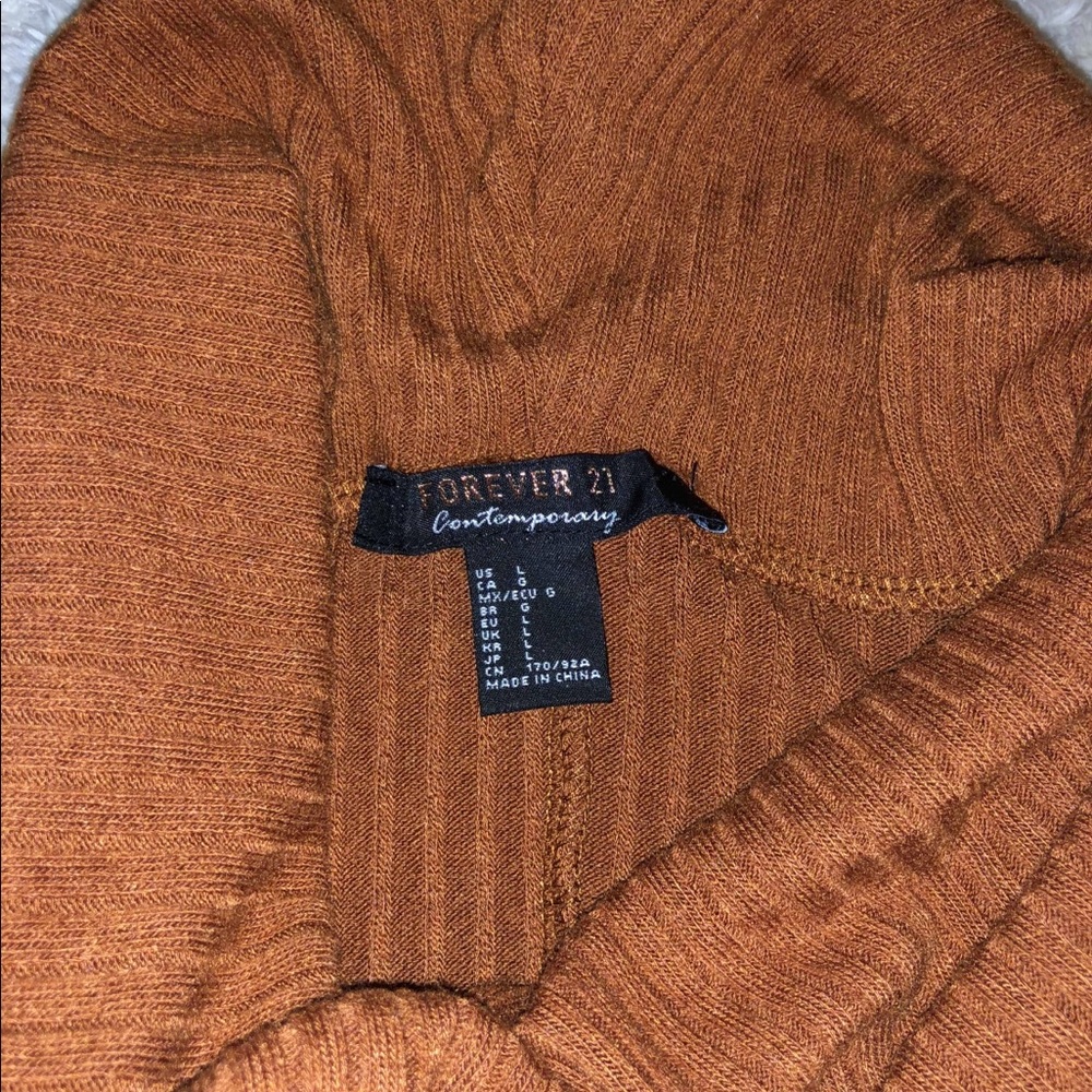 Sweater - Picture 2 of 2